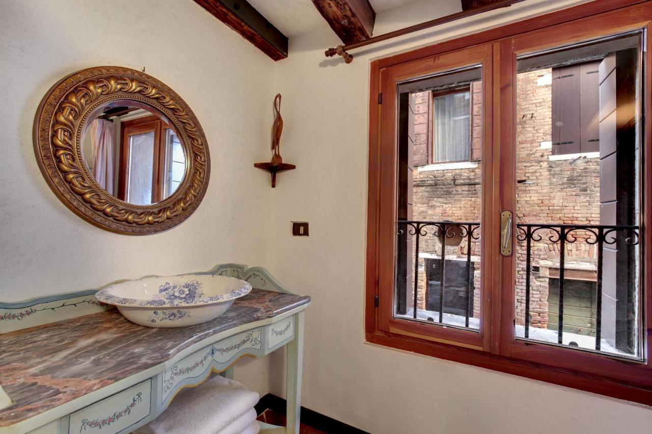 Canal View Suite In Rialto By Wonderful Italy Wenecja Zewnętrze zdjęcie